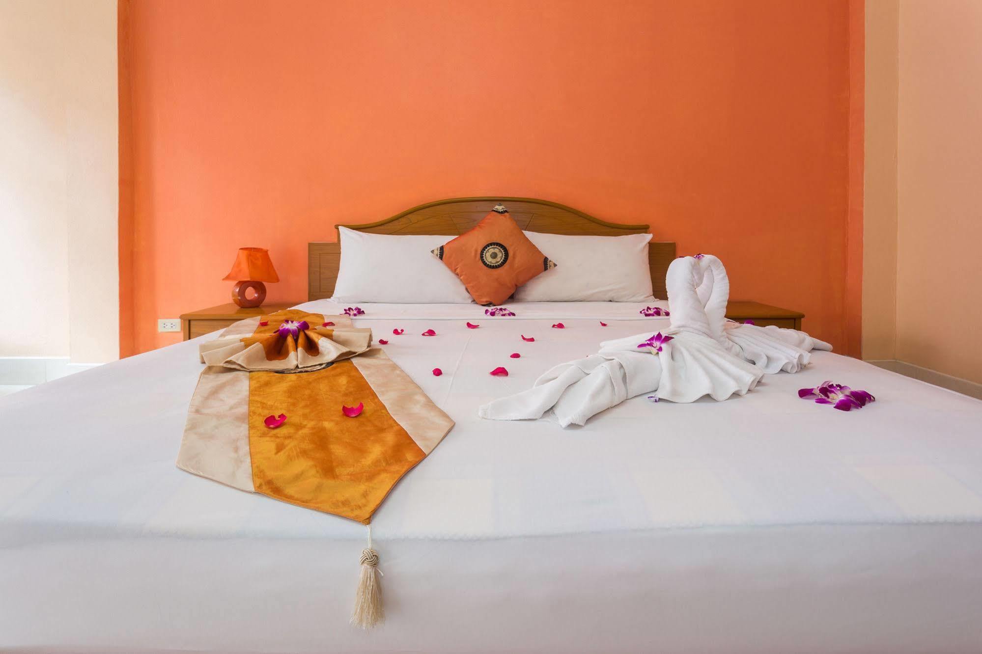 Guesthouse Belvedere Patong Zewnętrze zdjęcie