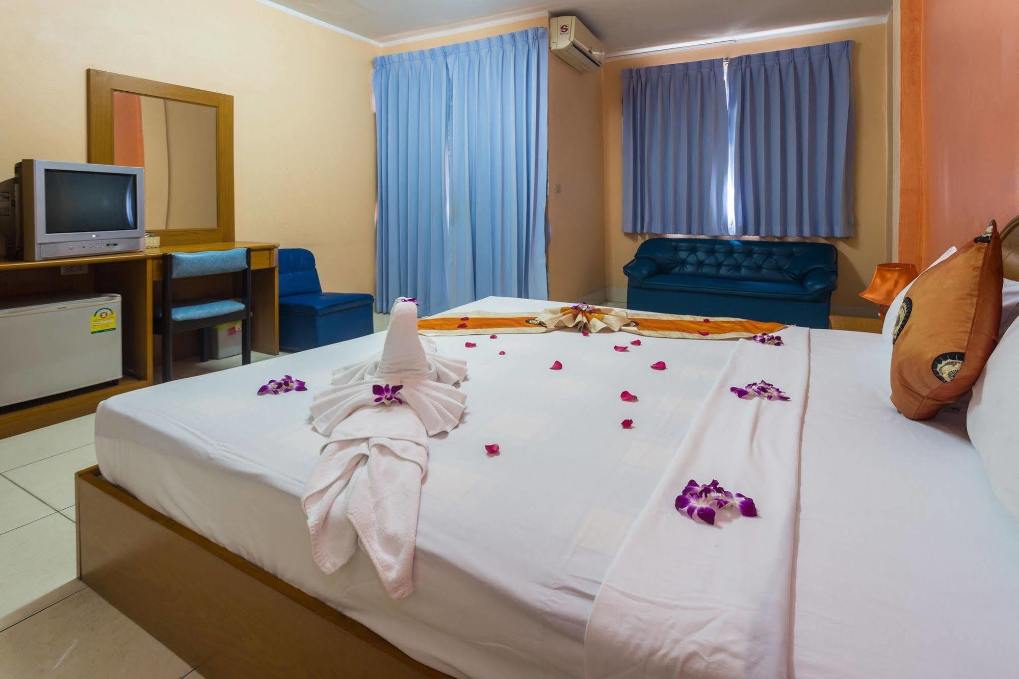 Guesthouse Belvedere Patong Zewnętrze zdjęcie
