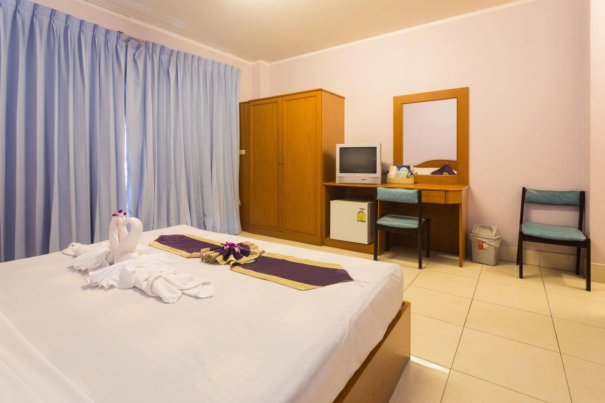Guesthouse Belvedere Patong Zewnętrze zdjęcie